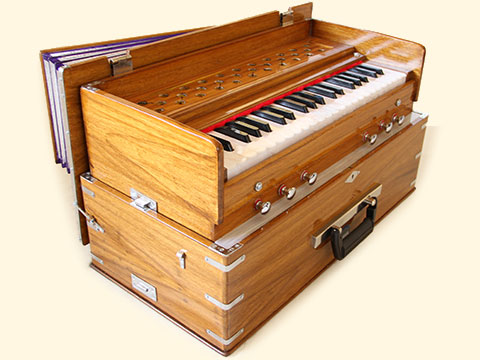 Bhava Classic Harmonium with Natural Finish